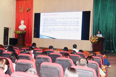 LĐLĐ thành phố Ninh Bình tổ chức Tập huấn công tác tổ chức Đại hội Công đoàn cơ sở nhiệm kỳ 2023 - 2028