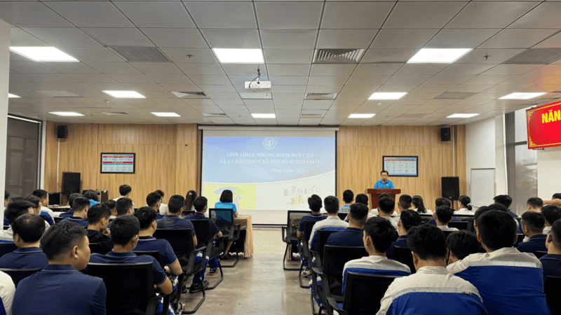 Công đoàn các KCN tổ chức hội nghị tuyên truyền cho cán bộ công đoàn và đoàn viên